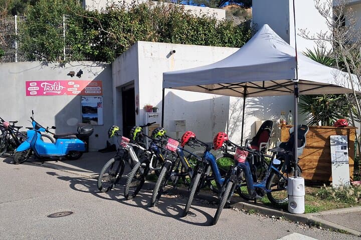 Discovery of Cassis and La Ciotat by electric scooter