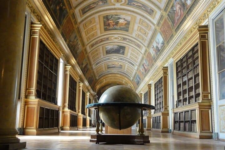 VIP Private Tour of Chateau de Fontainebleau