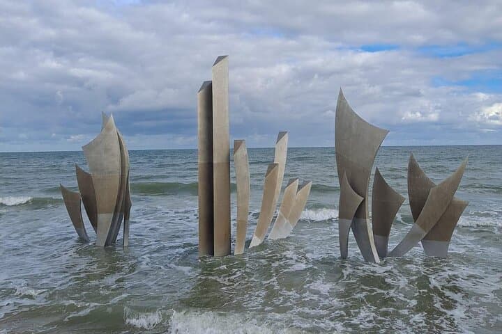 Normandy American D-Day Beaches Small Group Day Trip from Paris