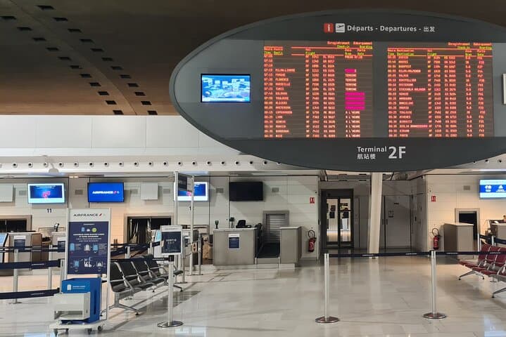 Private Transfer Orly → Disneyland Paris | Electric One-Way