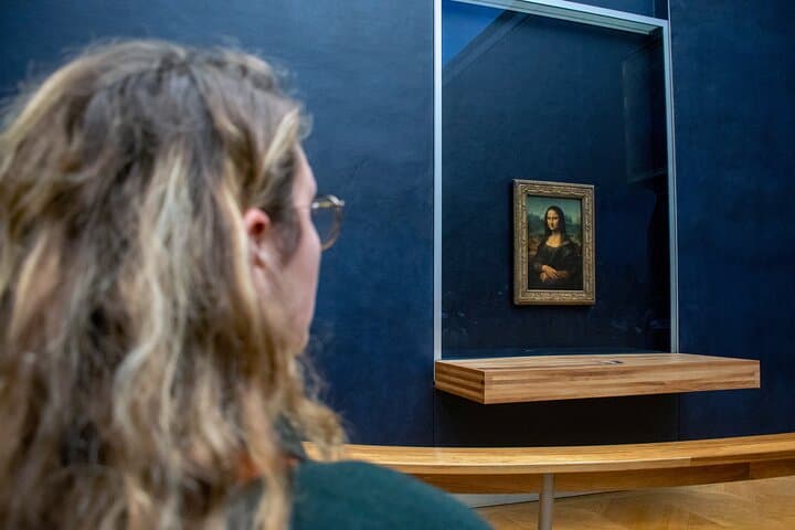 Up close with the Mona Lisa