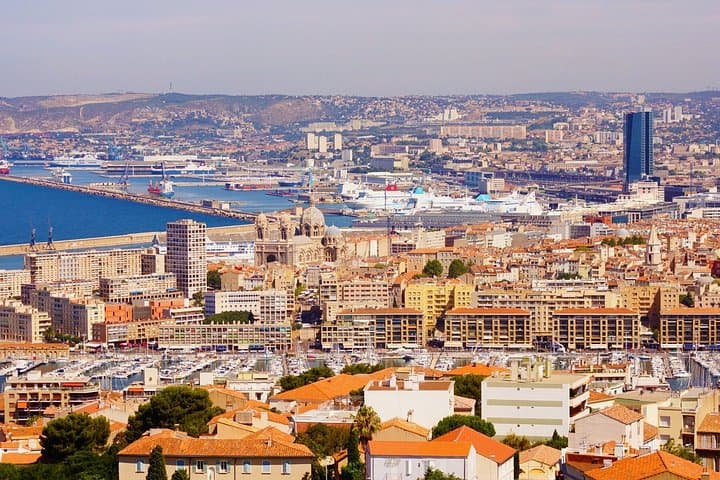 TOP Marseille : Private Guided Tour with your mobile