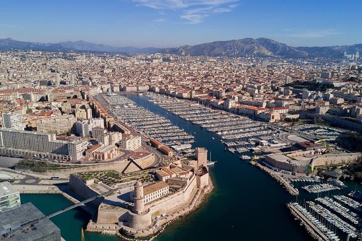 TOP Marseille : Private Guided Tour with your mobile