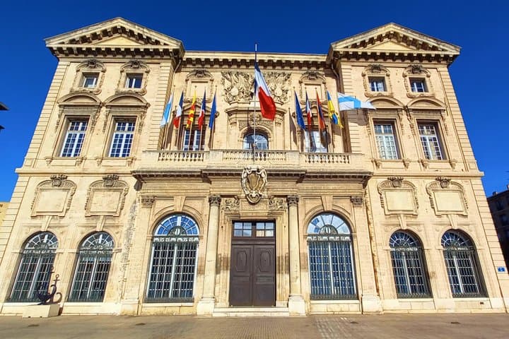 Guided Tour of Le Panier Discover France's Oldest District