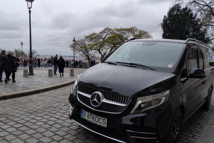 Paris Private Tour by Chauffer Driven Car