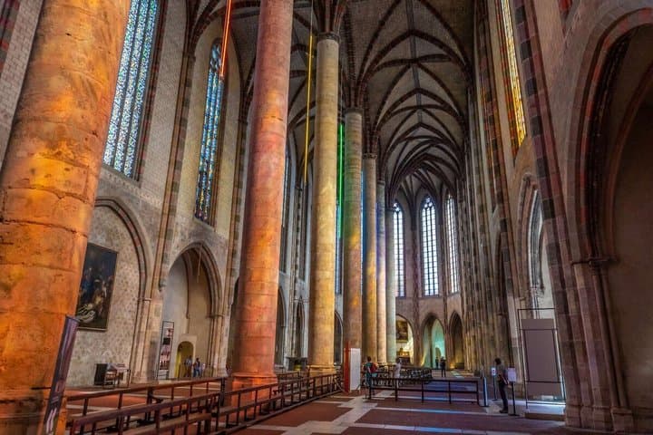 Guided Walking Tour in Spanish Toulouse and its Monuments