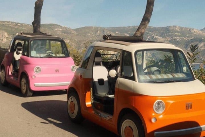 Retro Electric Topolino Ride on the French Riviera