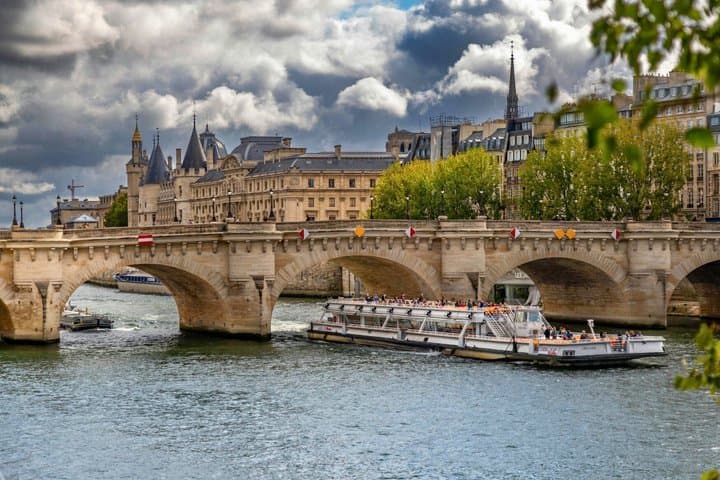 Paris Sightseeing Bus Tour with Versailles Palace, & Seine Cruise