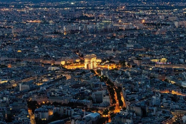 Eiffel Tower Private Guided Experience & Summit Access