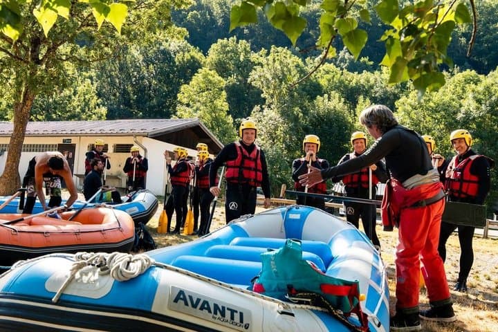 RAFTING SAVOIE - Descent of the Isère (1h30 on the water)
