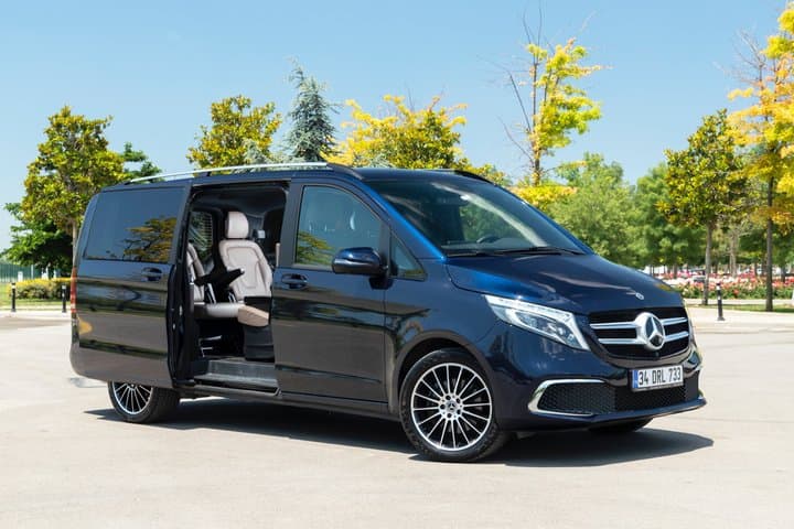 Private Transfer from Cruise terminal to Paris Hotels or Airports