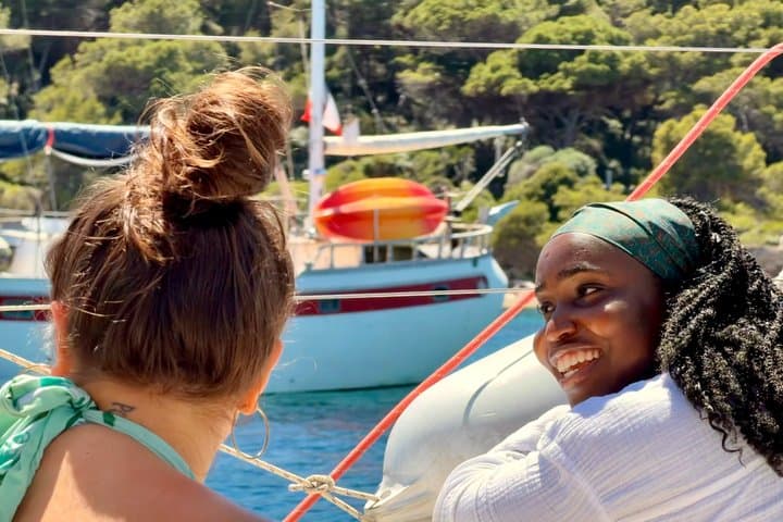 Antibes : Sailing boat trip with breakfast, snorkeling and paddle