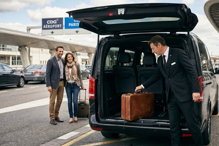 Paris: CDG/ORY Airport Private Transfer to/from Paris City Center