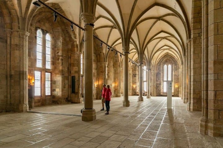 Mont Saint Michel Day Trip from Paris with English Speaking Guide