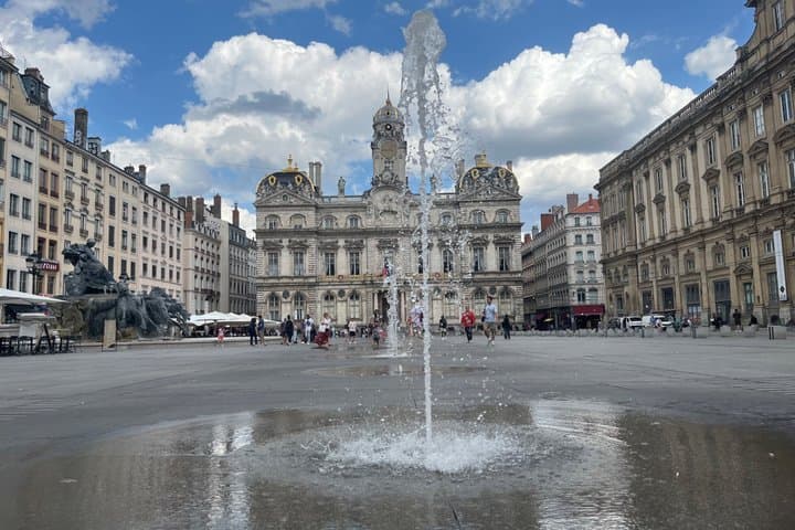 Lyon Private Walking Tour (日本語/English)