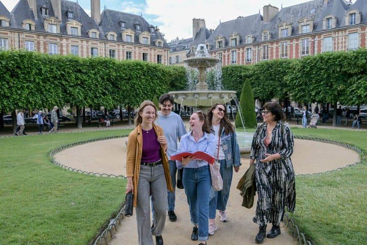 Marais Gourmet Food Tour – Artisanal Paris Experience & Market