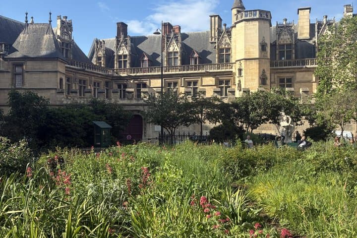 Latin Quarter & Notre-Dame: 2,000 Years of History in small group