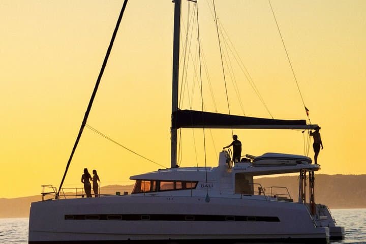 Marseille sunset catamaran in Friuli with aperitif