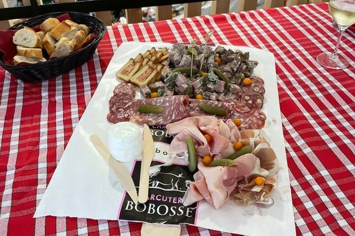 Beaujolais Wine Tasting Tour from Lyon