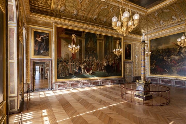 Versailles: Full Day Tour & Shuttle from Paris