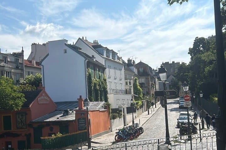 Montmartre Authentic Art Stories and Hidden Corners