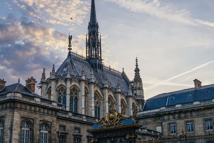 Sainte Chapelle Expert Guided Tour with Reserved Entry