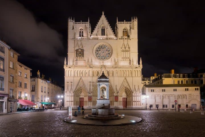 Lyon Private Old Town and Hidden Renaissance Walking Tour