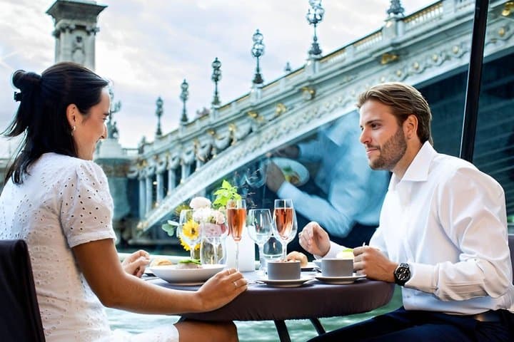 Seine River Gourmet Cruise Champagne Lunch or Dinner Service
