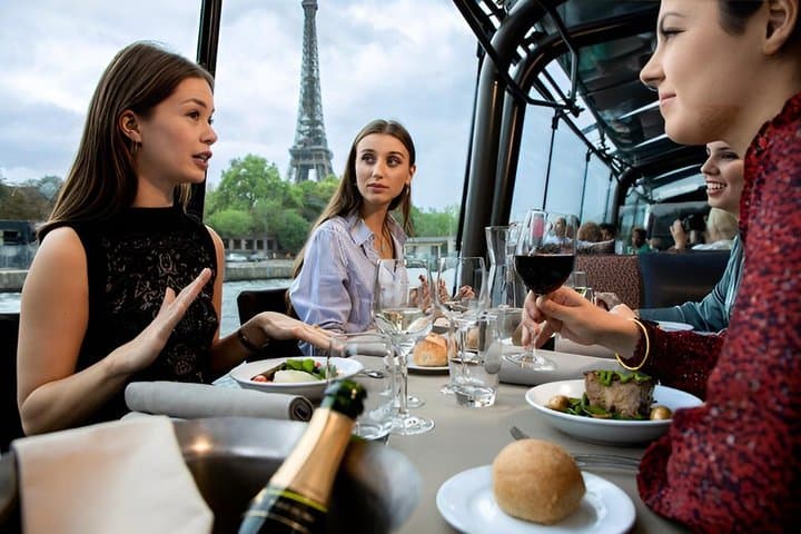 Seine River Gourmet Cruise Champagne Lunch or Dinner Service