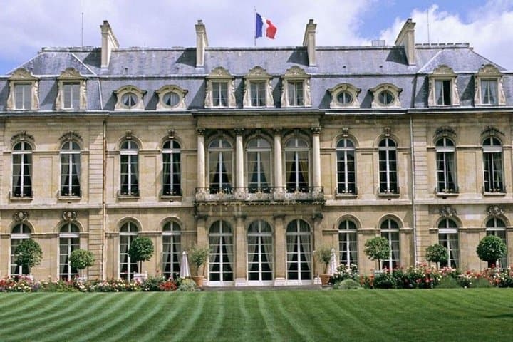 Courtesans of Paris Glamour and Scandal Private Tour
