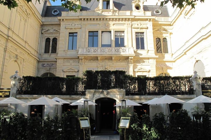 Courtesans of Paris Glamour and Scandal Private Tour