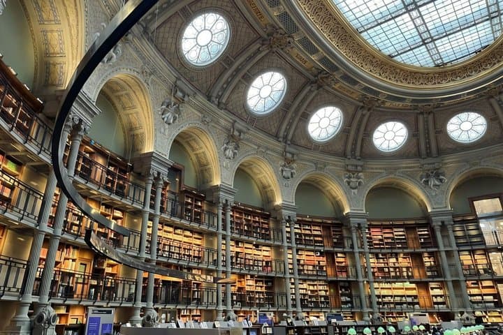 Paris Secret Covered Passages & BNF Oval Room Walking Tour