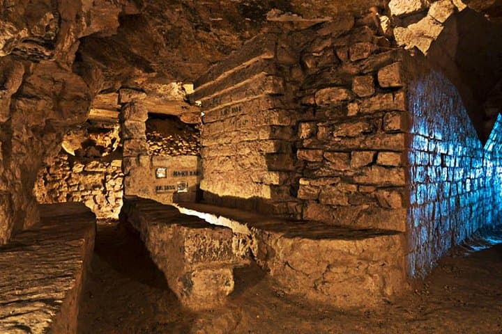 Paris Catacombs Ticket with Optional Seine River 1-hour cruise