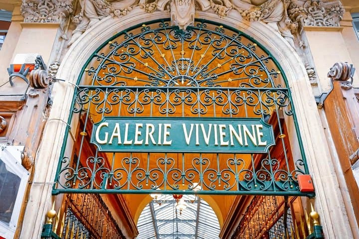 Paris Passages Fragonard and Perfume with Le Gourmet Tour