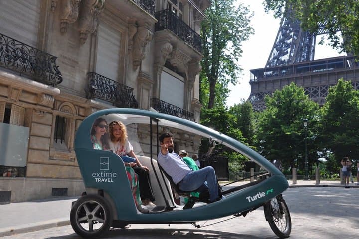 Private Sightseeing Guided Tour by Electric Pedicab (1-2 guests)