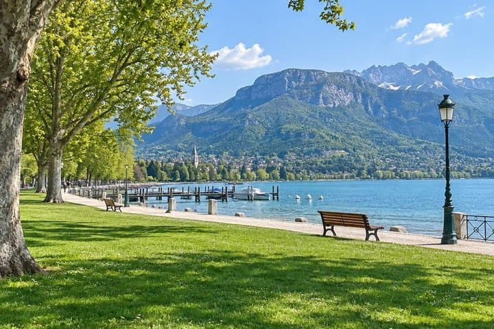 Podcast Tour The Crystal Miracle How Annecy Saved Its Lake