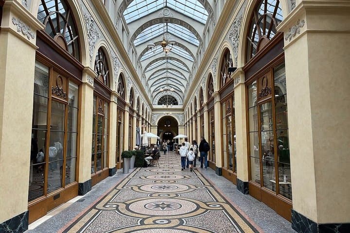Scavenger Hunt Through Paris' Covered Passages