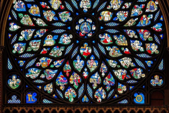 Paris Sainte Chapelle and Conciergerie Combo Tickets