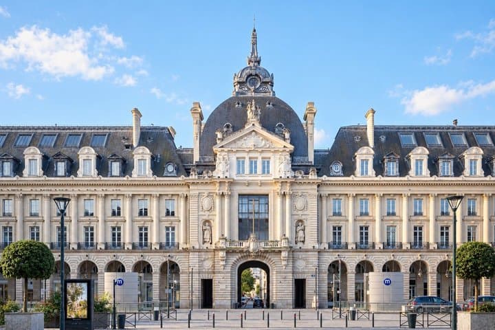 Podcast Tour: Ashes to Stone - The Rebirth of Rennes
