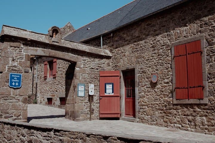 Saint Malo Walled City Self Guided Tour