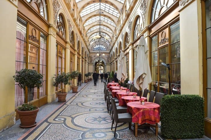 Paris Palais Royal and Covered Galleries Audio Walking Tour