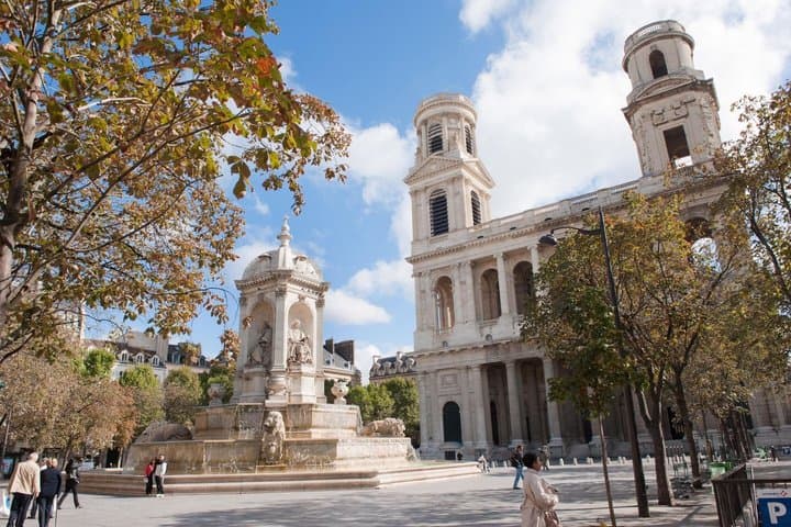 Explore Saint Germain the Latin Quarter and Paris Islands