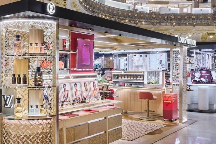 Paris Evening: Wine & Cheese at Galeries Lafayette & Seine Cruise