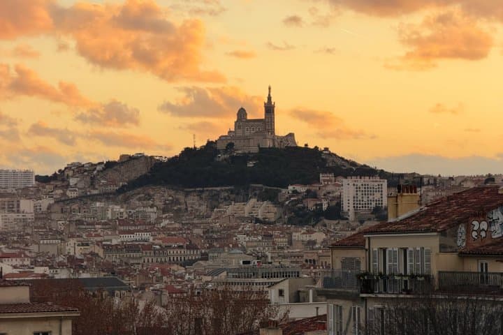 Marseille Shore Excursion from Toulon Cruise Port with Free Time