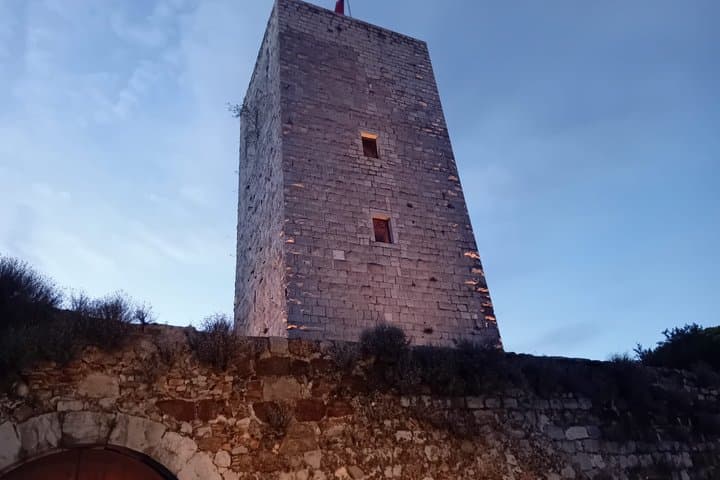 Guided Tour of Cannes History Heritage and Tasting