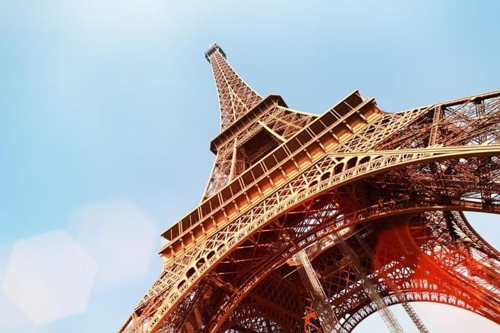 Eiffel Tower Guided Tour by Climbing Stair