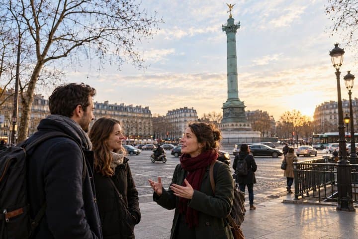 Le Marais Christmas Magic Private Tour Coffee and Cake in Paris