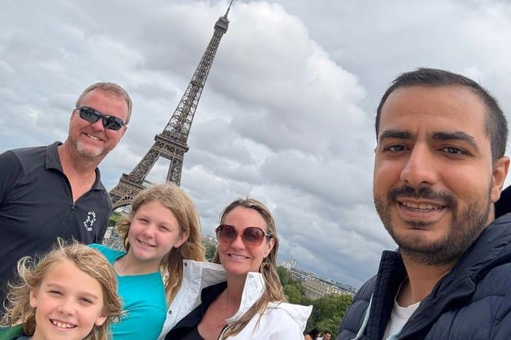 Paris Private Tour Fifty Plus Sights Coffee and French Lunch