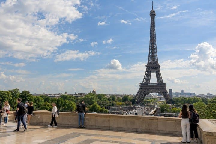 Paris Private Tour Fifty Plus Sights Coffee and French Lunch